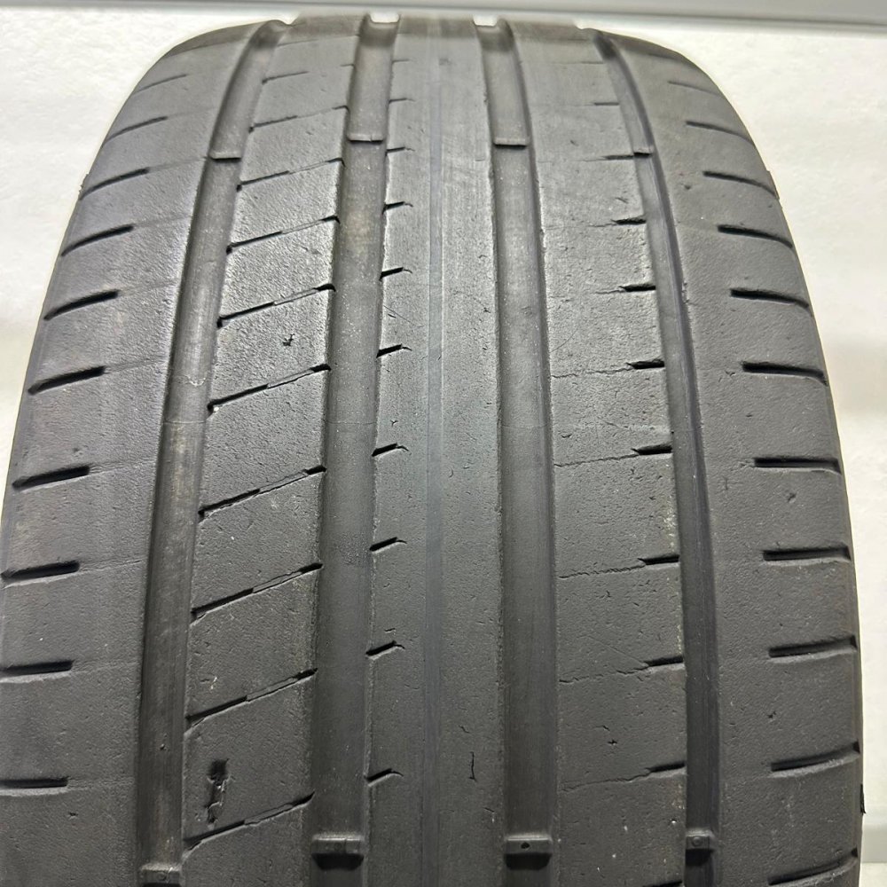 235 35 19 GOODYEAR EAGLE YAZLIK 2022 TARİHLİ TEK ADET 2000 TL